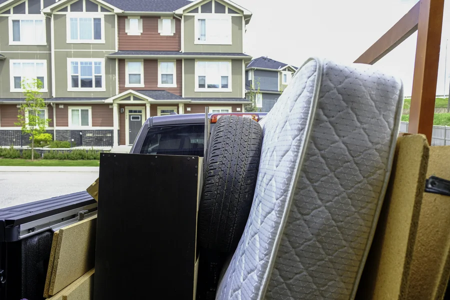 How Junk Removal Handles Large Mattress Disposal Thornton, CO